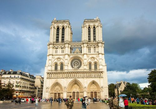 Paris: Notre Dame Cathedral Rebirth Self-Guided Audio Tour