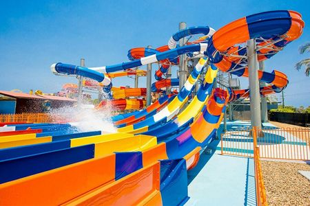 WhiteWater World: 1-Day Admission — صورة 2