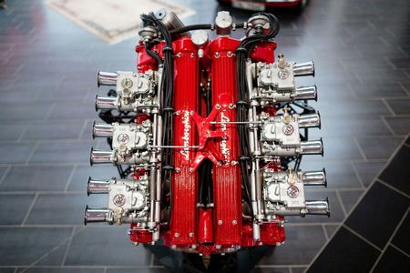 Automobili Lamborghini, Ferruccio Lamborghini, Ferrari & Enzo Ferrari Museums — صورة 2