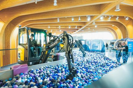 World of Volvo Exhibition: Entry Ticket — صورة 2