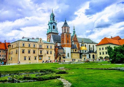 Kraków: Self-Guided Audio Walk Through the Royal Old Town — صورة 3