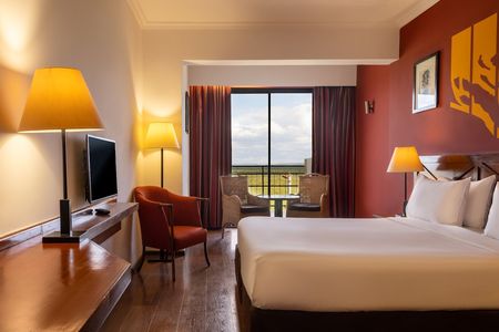 Nairobi: Self-Guided Audio Tour Through Hotels and City Icons — صورة 3