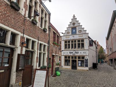 Ghent: Self-Guided Audio Walk Through Medieval Heartbeats — صورة 3