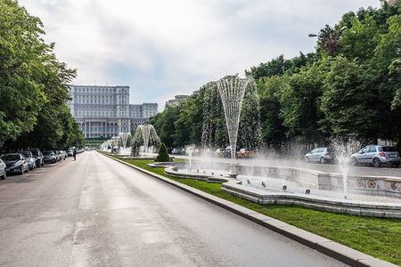 Highlights of Bucharest by Foot — صورة 4
