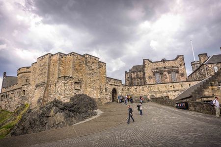 Edinburgh: Self-Guided Audio Walk Through Royal Mile History — صورة 4