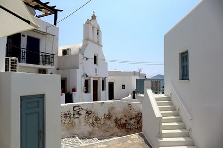 Naxos: Self-Guided Audio Walk Through Sea, Stone, and History — صورة 3
