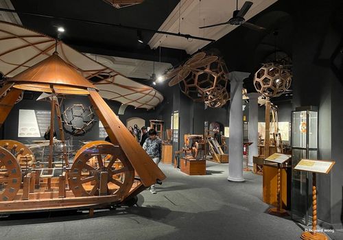 Florence: Leonardo da Vinci Interactive Museum® Ticket and an Audio City Tour
