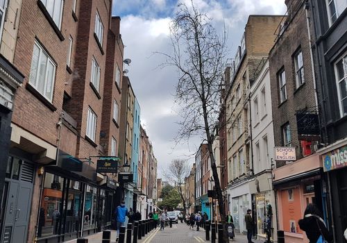 Neal St