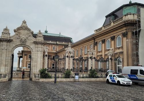 Sándor Palace