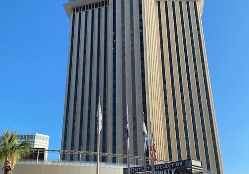 2 Canal Street