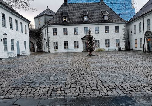 The King Håkon's...