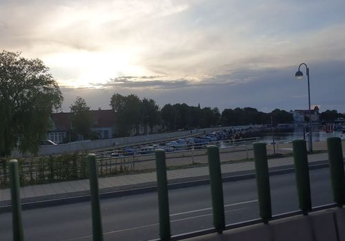 Hertz Car Rental ...