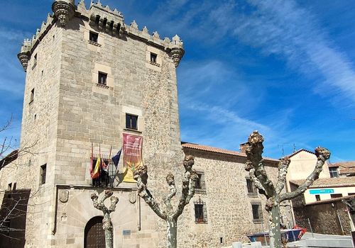 Torreón de los Guz...