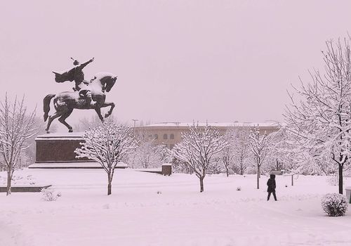 Amir Temur Monument