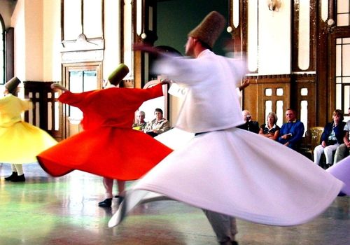 Istanbul Whirlin...