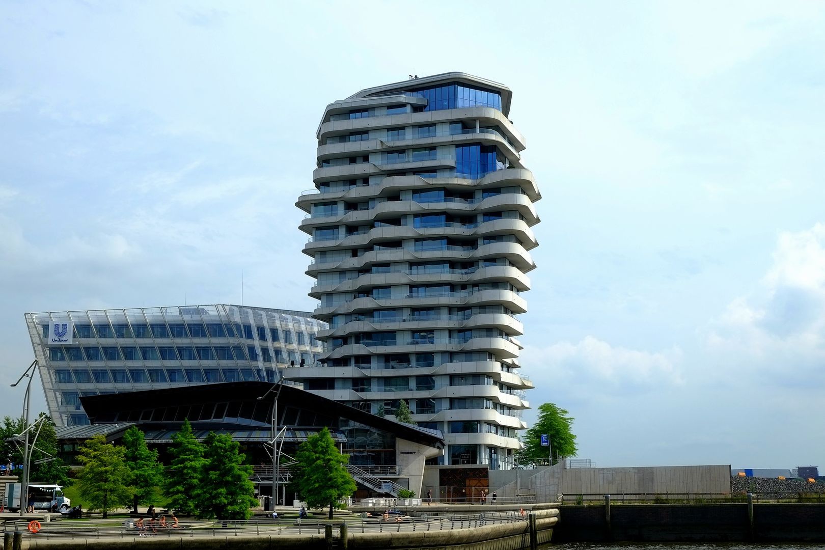 Hamburg: Elbphilharmonie Plaza Ticket & HafenCity Audio Tour - Photo 5