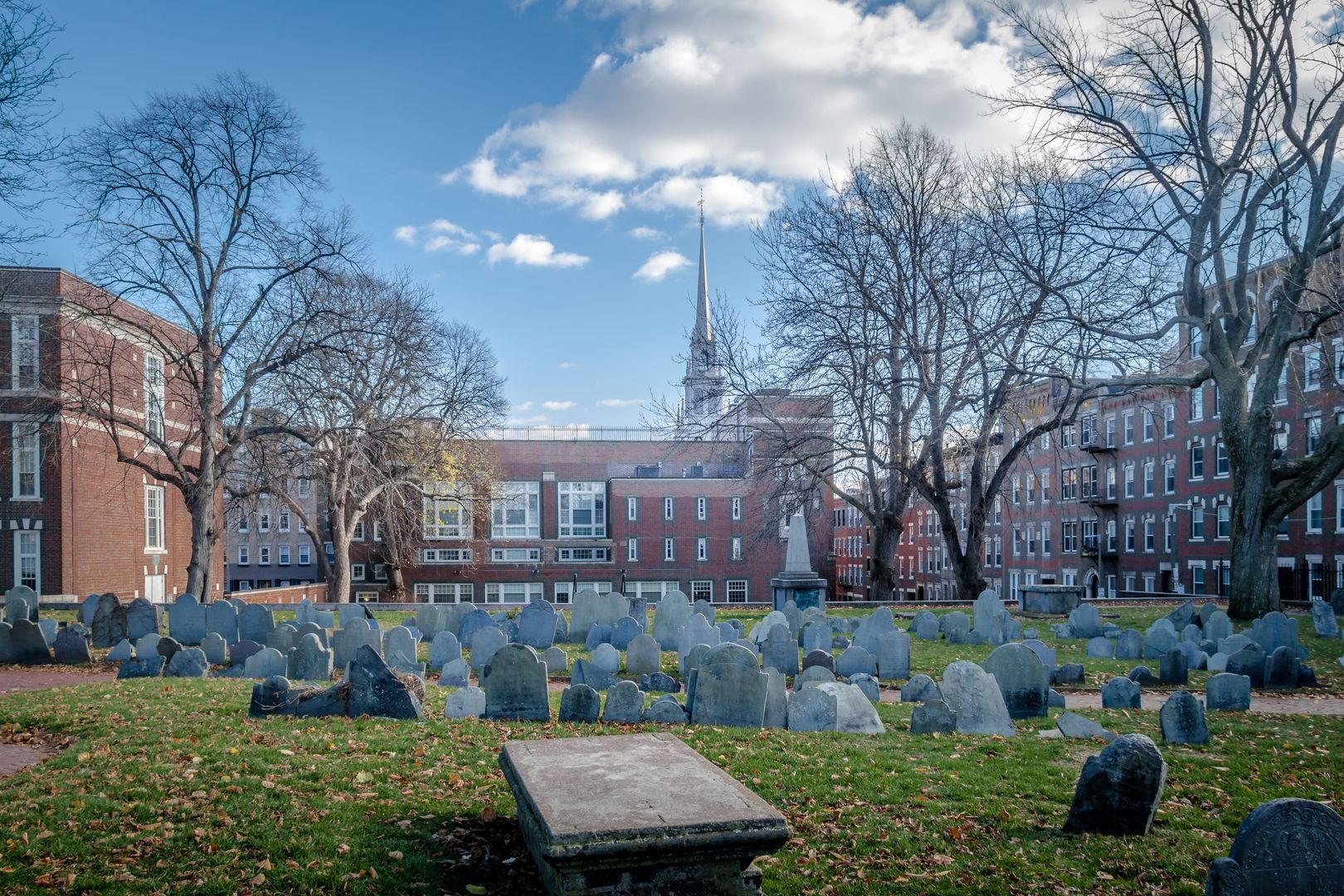 Haunted Boston In-App Audio Tour: Dive into Beantown’s Eerie Ghost Stories