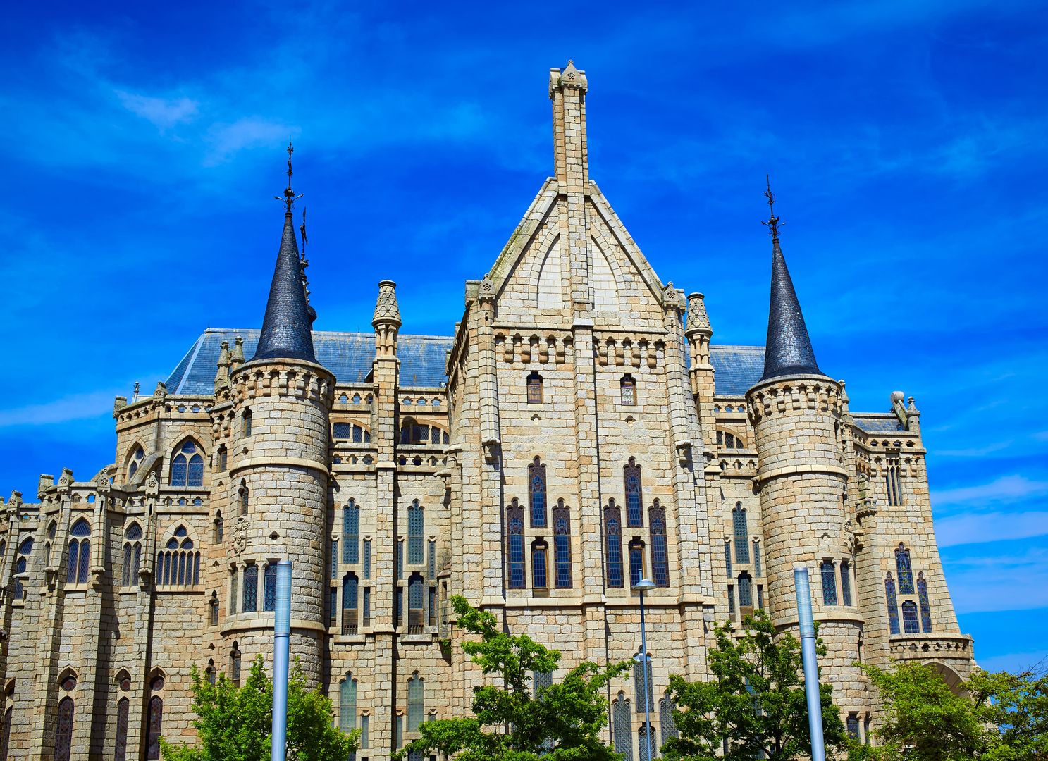 Astorga: Episcopal Palace Entry