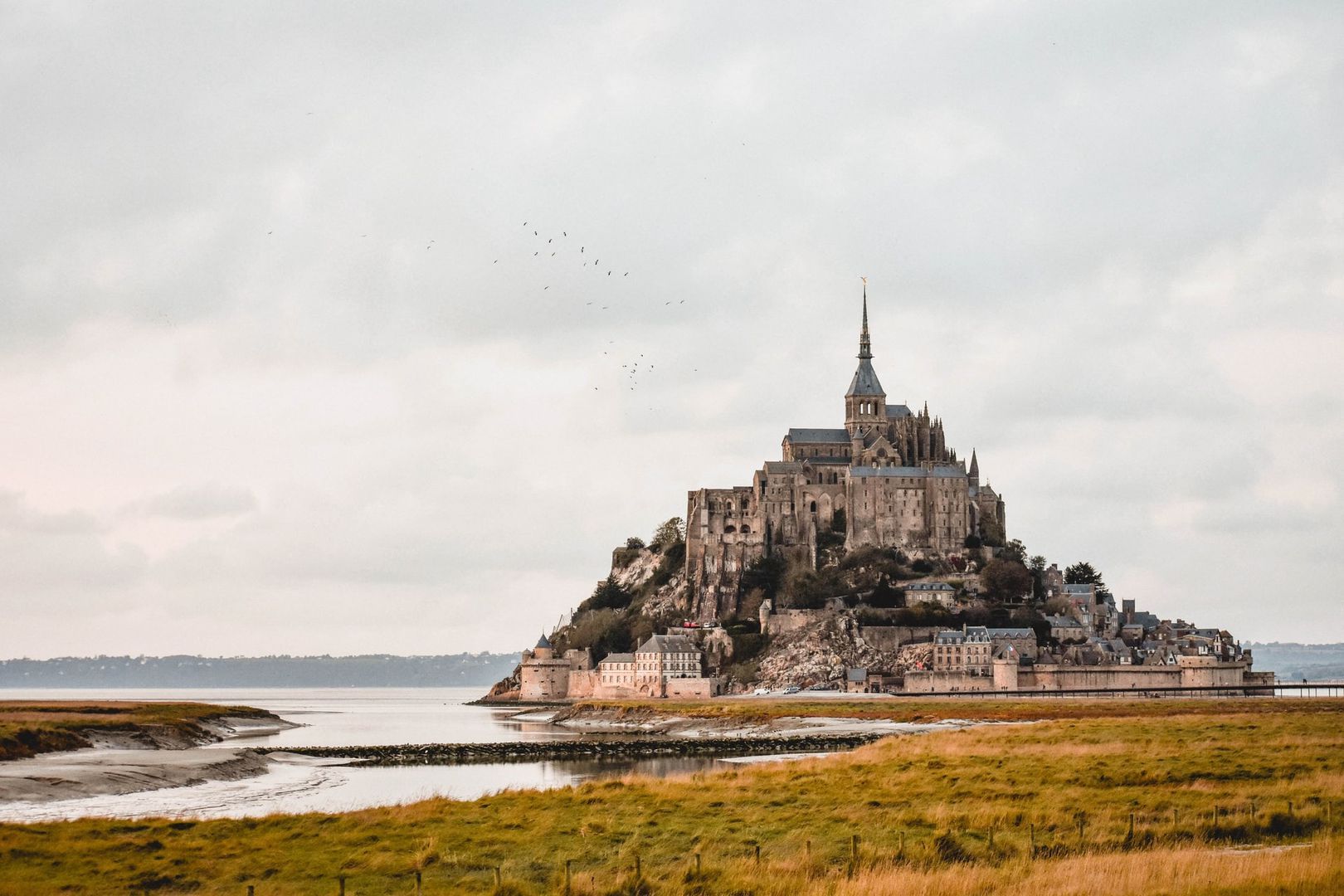Mont Saint-Michel: Mystical Abbey Audio Tour - Photo 6