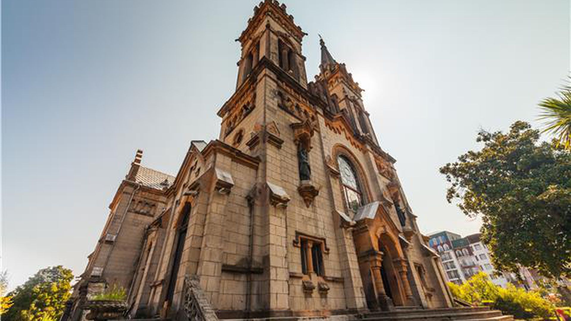 Город прошлого и будущего: прогулка по Батуми