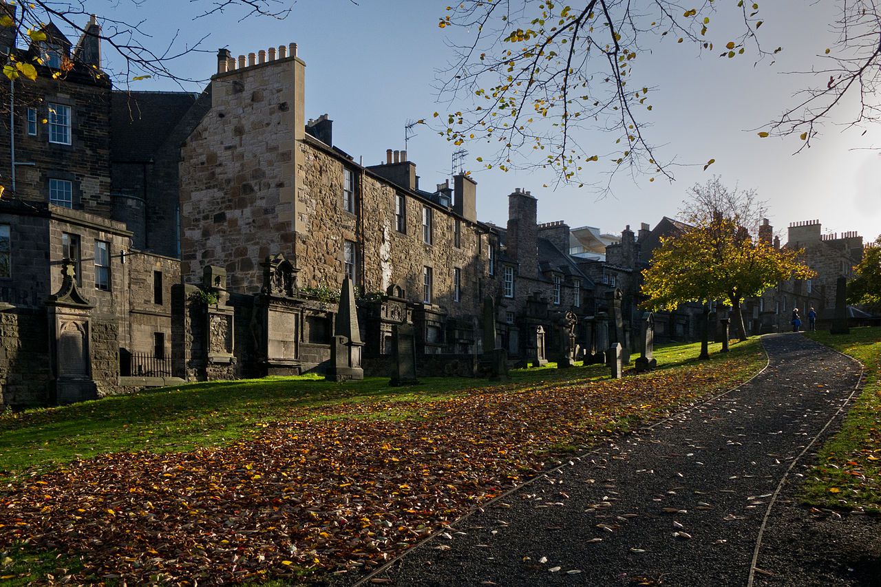 Edinburgh: Haunted Legends Audio Tour - Photo 7