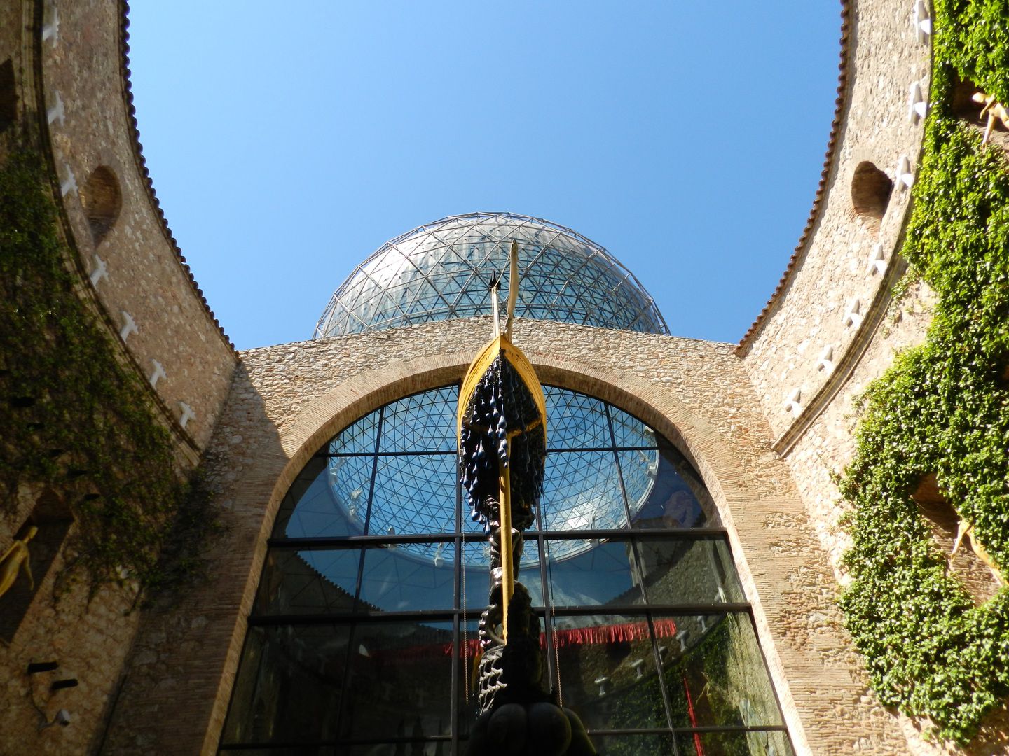 The Dali Theatre-Museum: The World of a Genius - Image 5