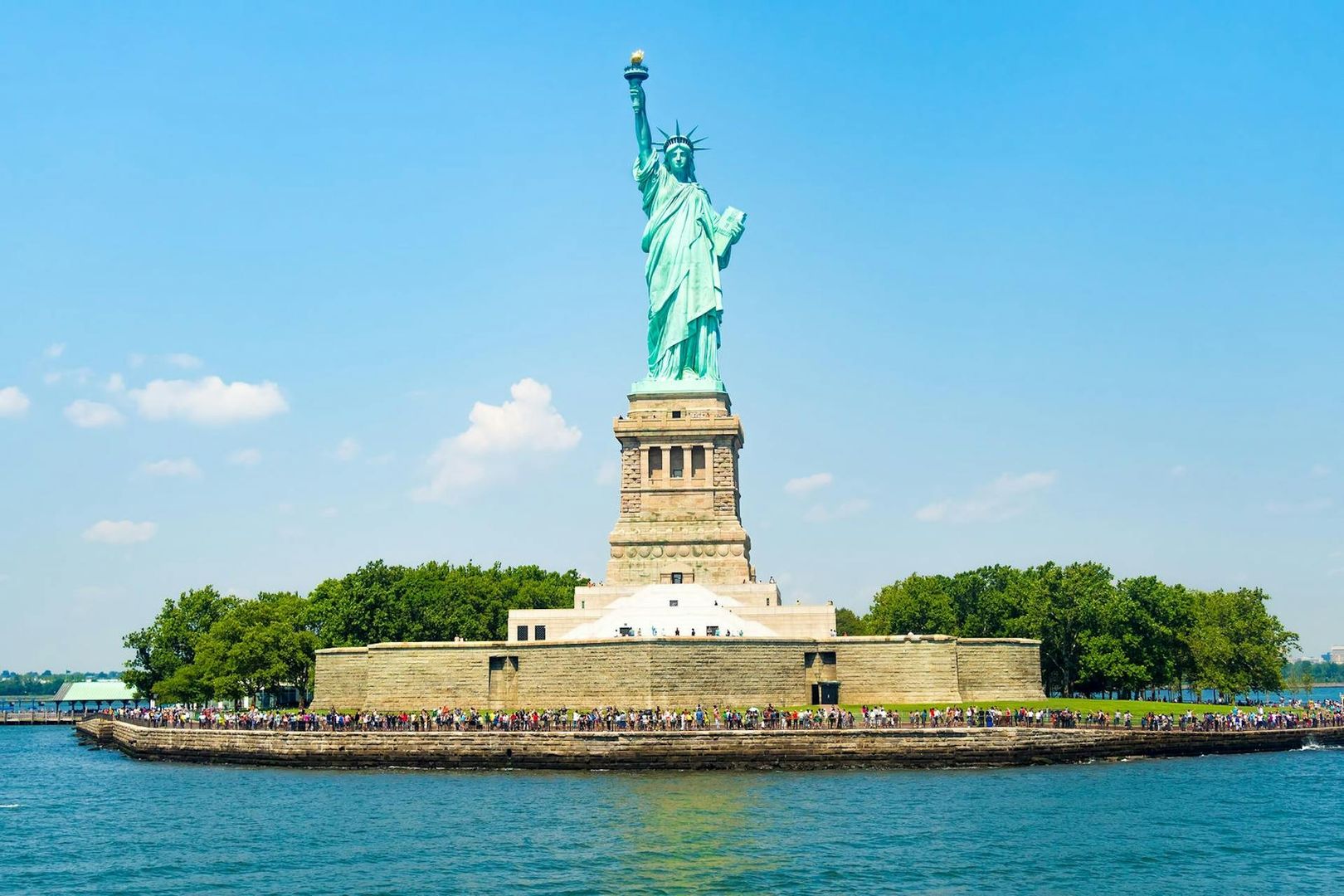 Statue of Liberty & Ellis Island: Entry + Ferry + Optional Tour
