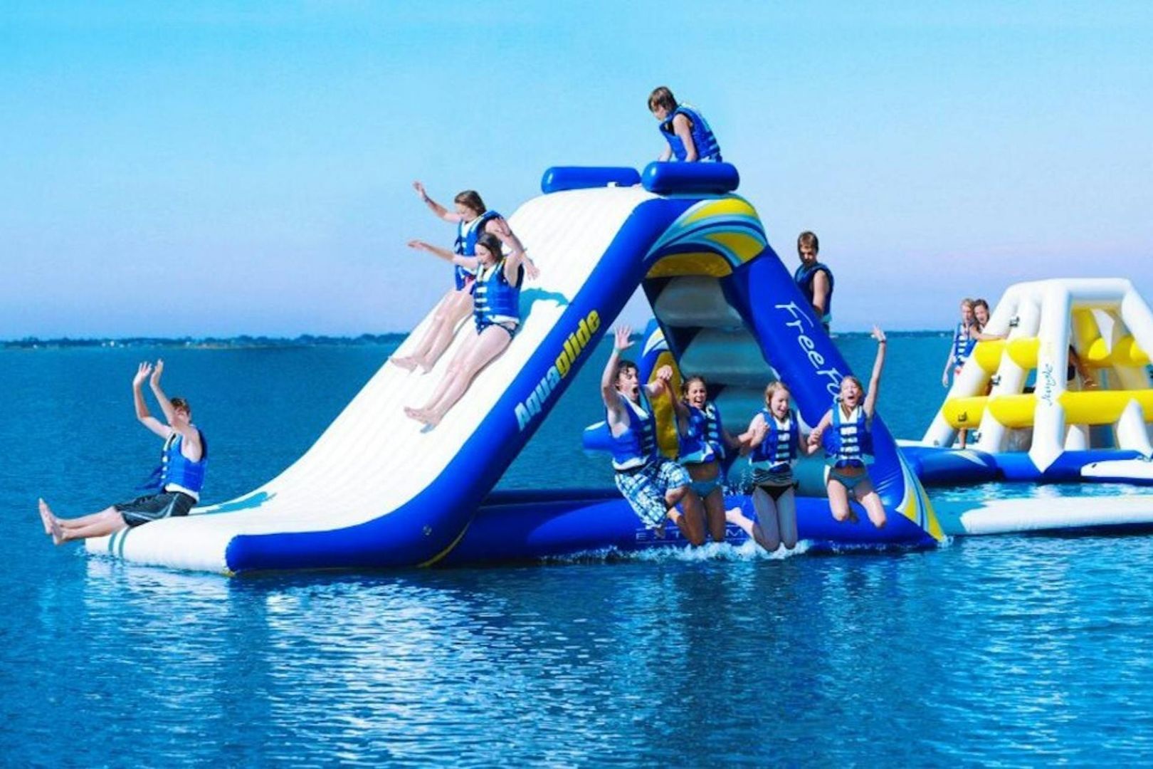 Gold Coast Aqua Park Oxenford: Entry Ticket