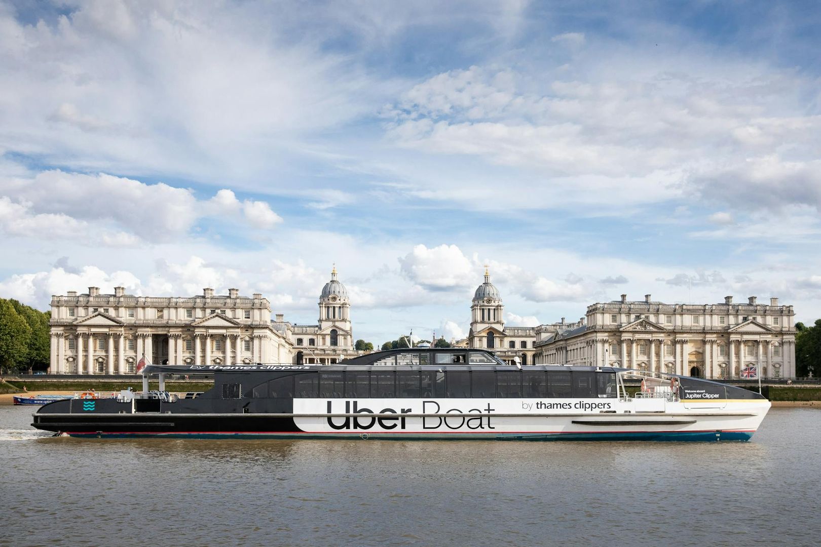 Билет на одну поездку: Uber Boat by Thames Clippers & Painted Hall