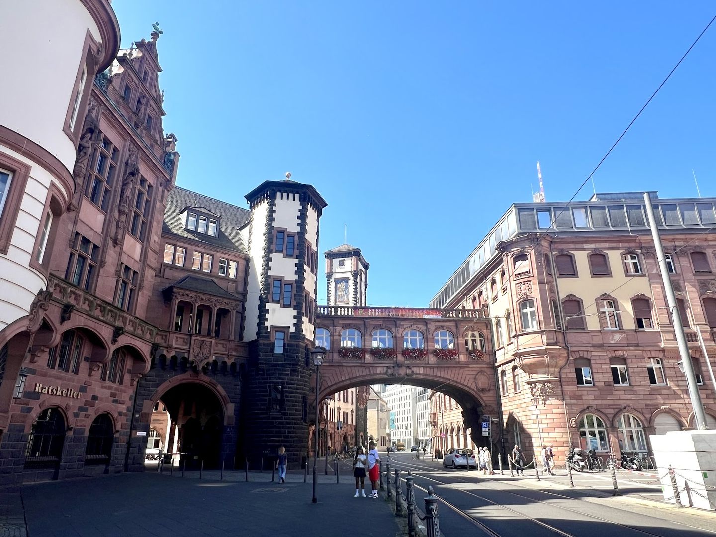 Frankfurt: Walk Through Riverfront, Old Town, and Modern City Life episode artwork