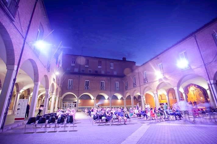 Bologna: a self-guided audio tour through the Porticoed City episode artwork