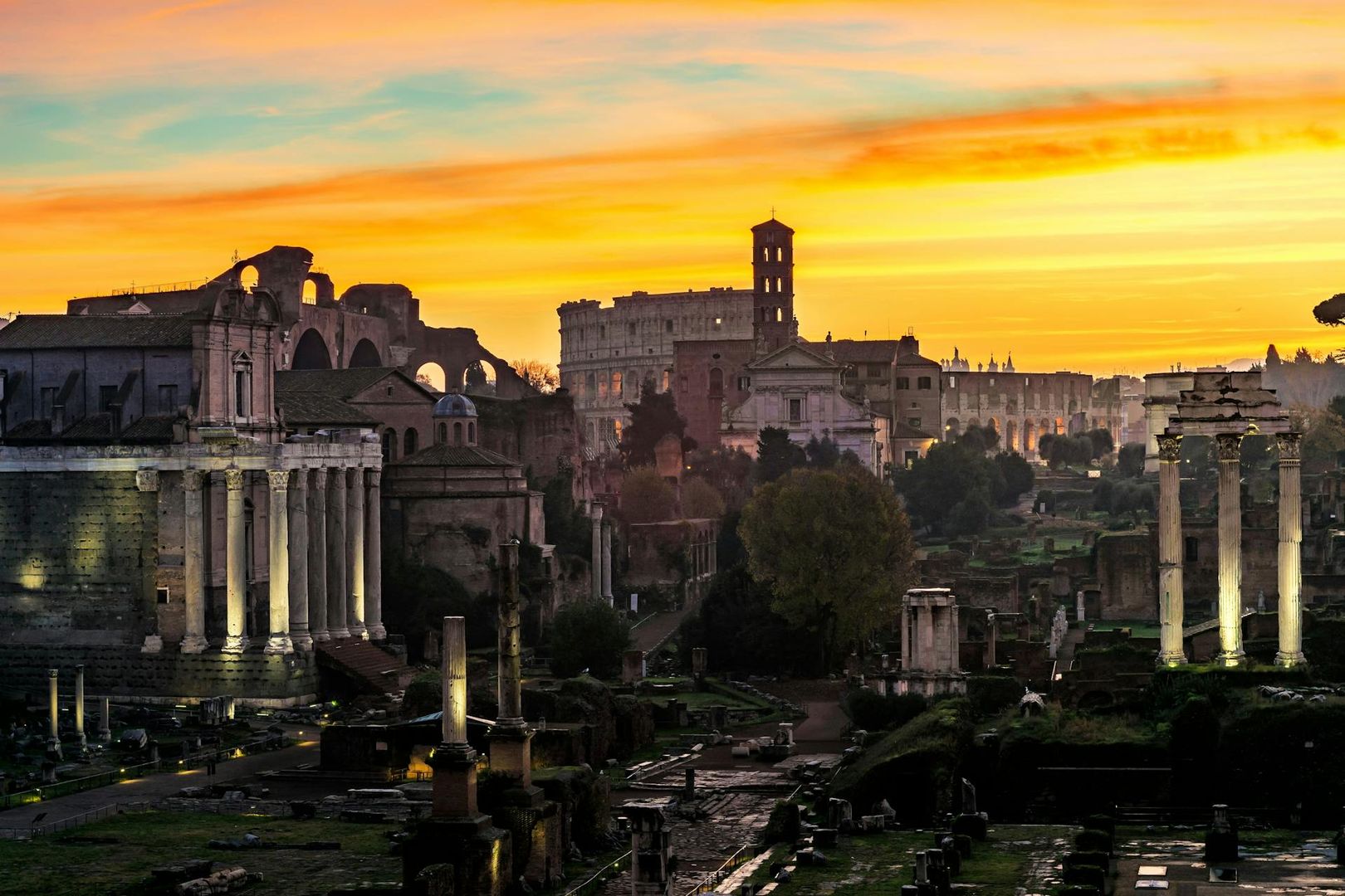Roman Forum & Palatine Hill: Entry Ticket + Evening Light Show