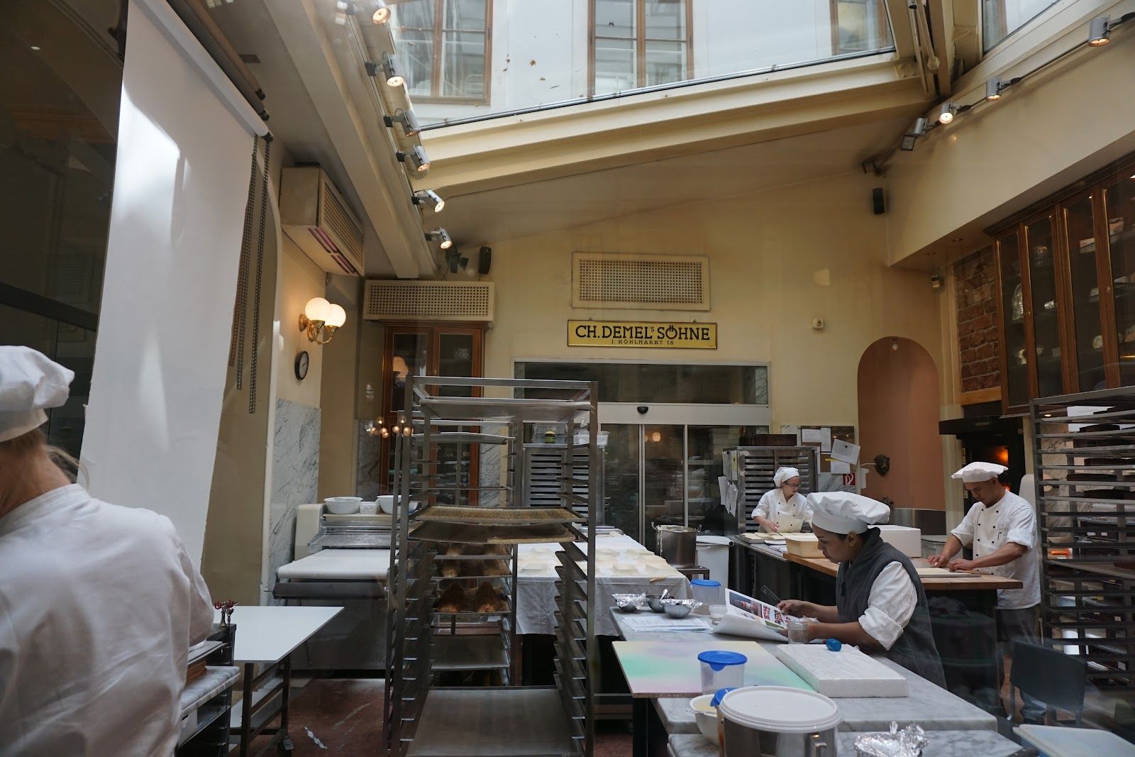 Vienna: Self-Guided Audio Walk Through Imperial Elegance