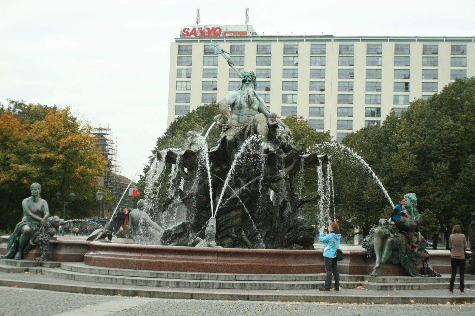 Berlin: Self-Guided Audio Walk Through a City of Memory episode artwork
