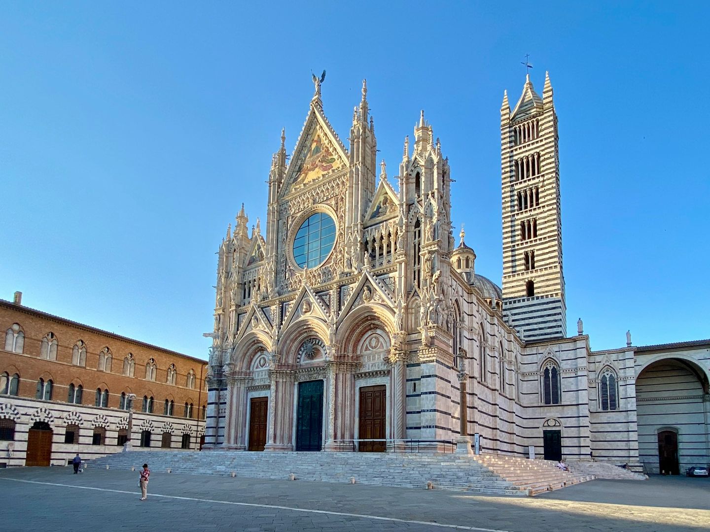 Siena Cathedral & Piccolomini Library Ticket with a City Walk Audio Tour episode artwork