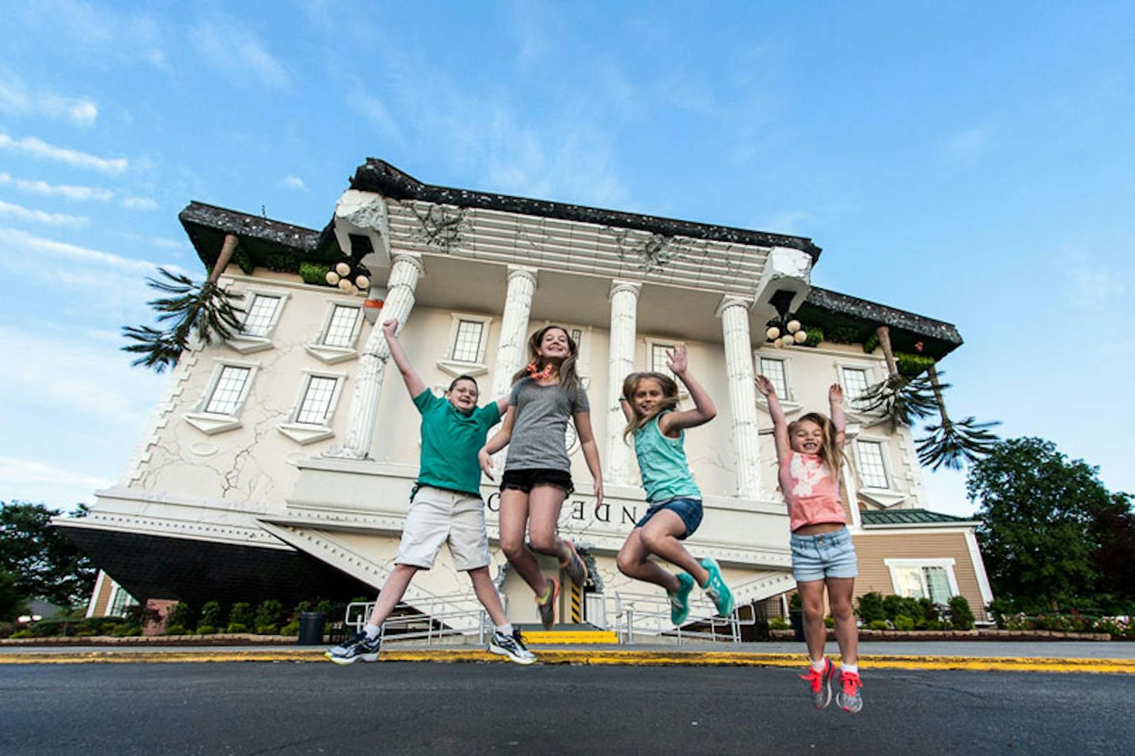 WonderWorks Pigeon Forge: Входной билет