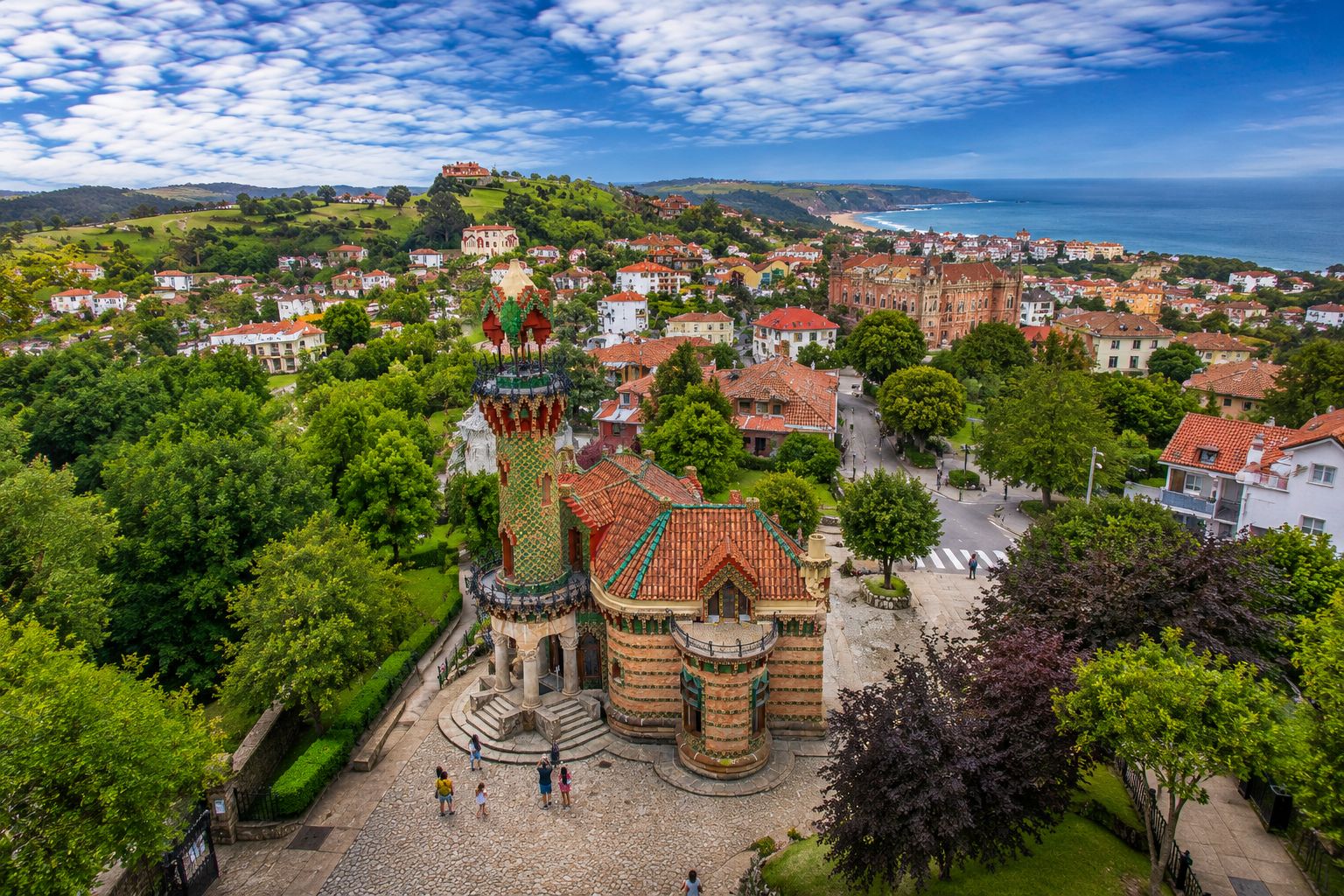 Comillas: Capricho de Gaudí Ticket and Self-Guided Audio Walk Through the Town episode artwork