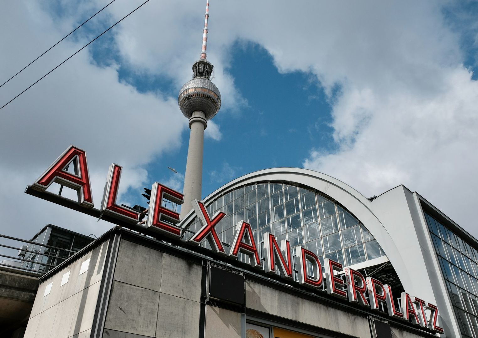 Berlin: TV Tower & Alexanderplatz Audio Tour (Without a Ticket) episode artwork