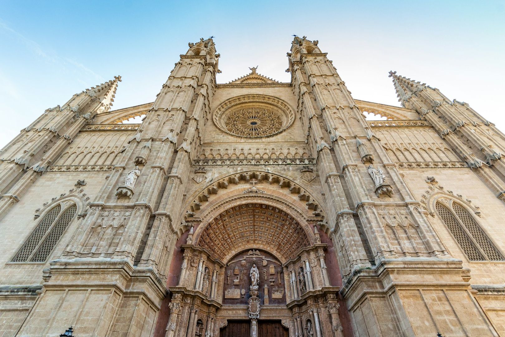 Palma: Cathedral Ticket and an Audio Guide with a City Walk