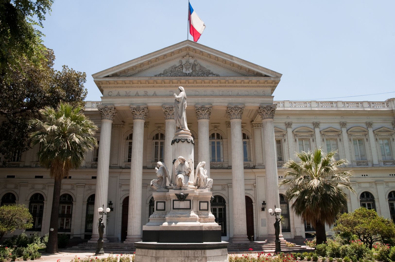 Santiago: Cultural Pulse Audio Tour - Photo 4