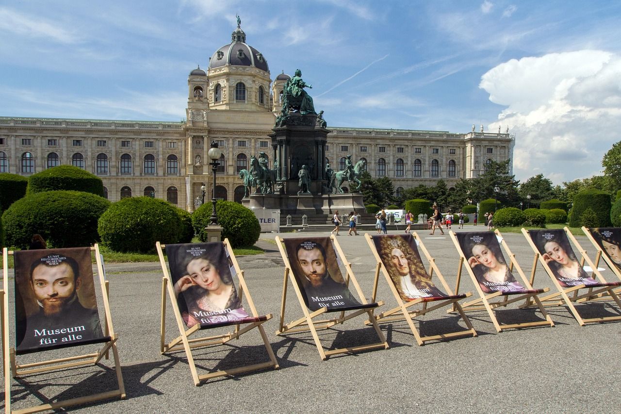 Vienna: Sisi Museum Ticket and Audio Tour with Sisi's Vienna Walk episode artwork