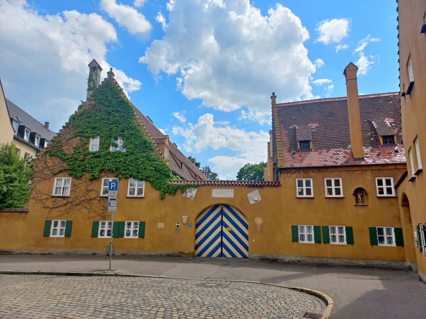 Augsburg: Self-Guided Audio Tour through Fountains and History episode artwork