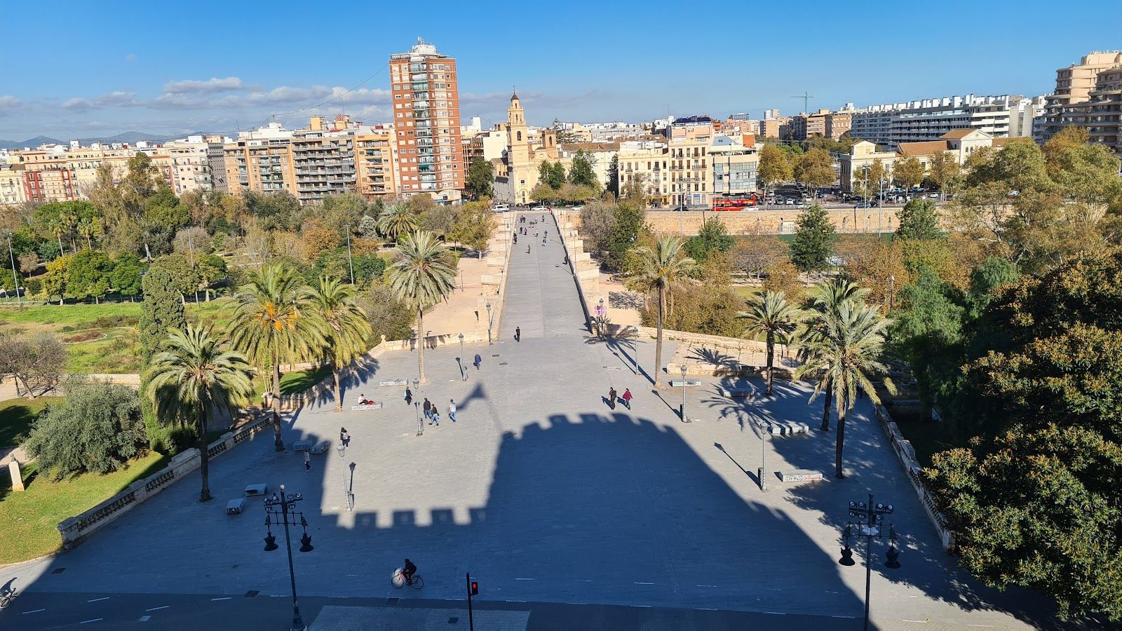 Valencia Cycling Adventure: A Tour of Culture, History, and City Highlights with Bike Rental - Photo 4