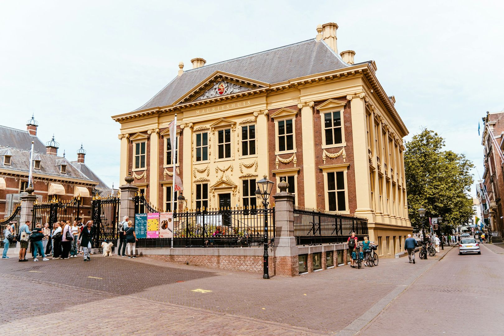 The Hague: The Mauritshuis Museum Ticket and a Self-Guided Audio Walk Through the City episode artwork