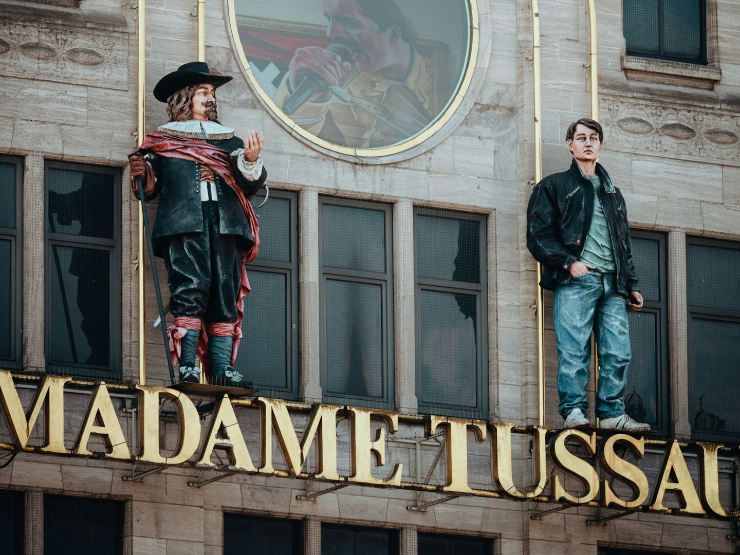 Amsterdam: Madame Tussauds Ticket and an Audio City Walk episode artwork