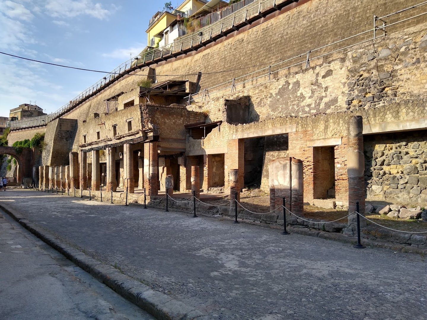 Unearth Time's Secrets: Herculaneum In-App Audio Tour - Photo 7