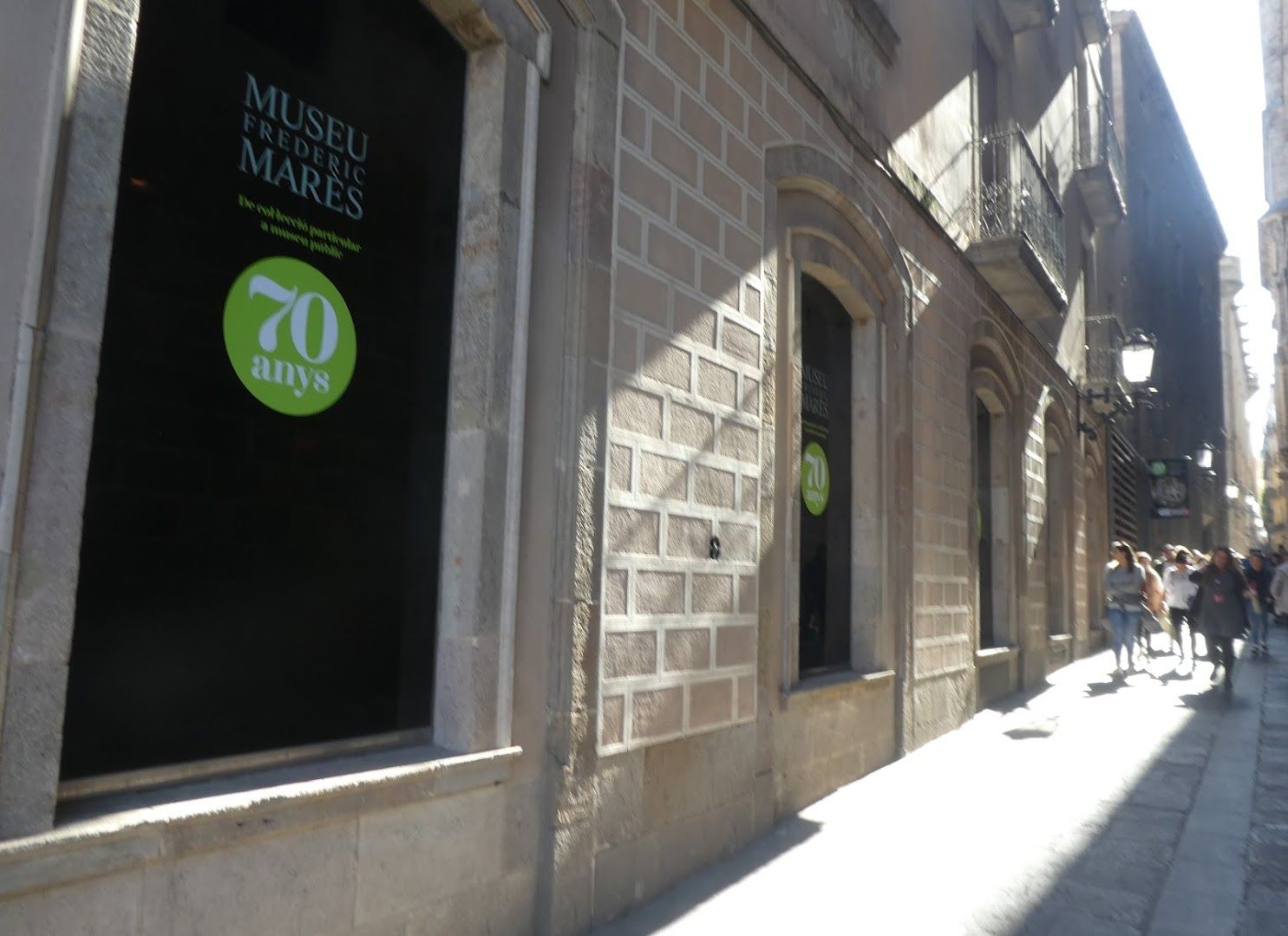 Discover Barcelona's Jewish Roots: In-App Audio Tour