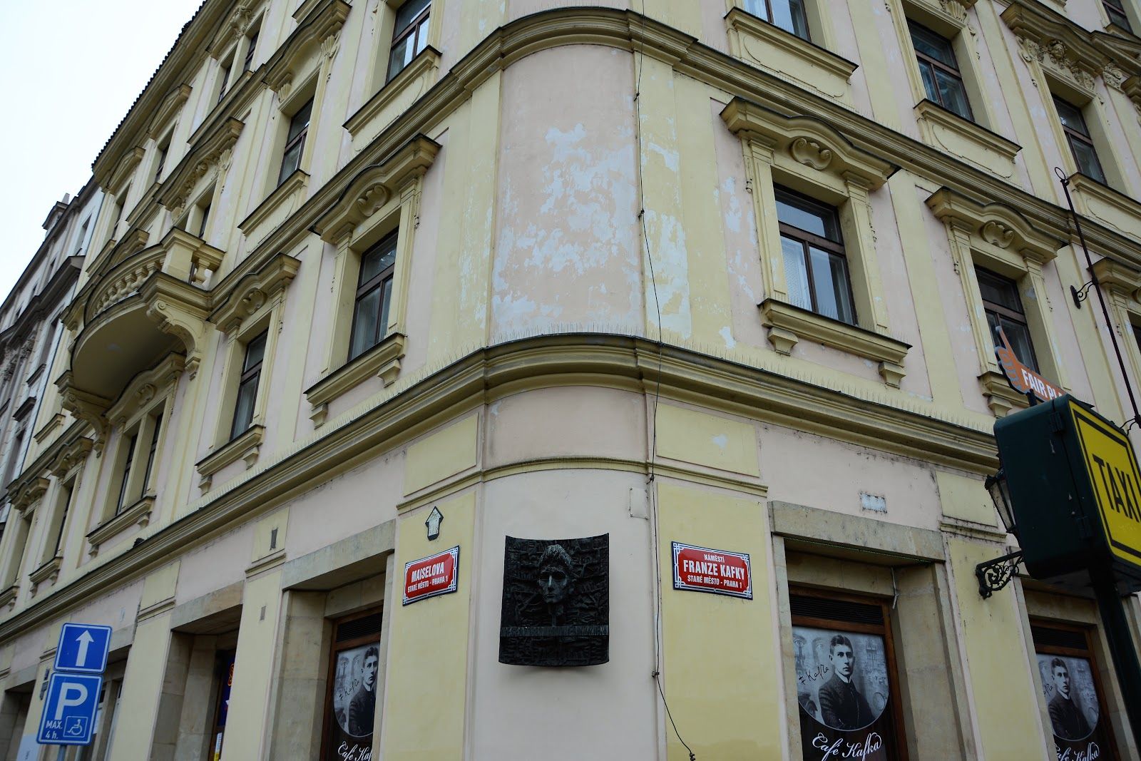 Prague: Jewish Quarter & Old Town Audio Tour - Photo 5