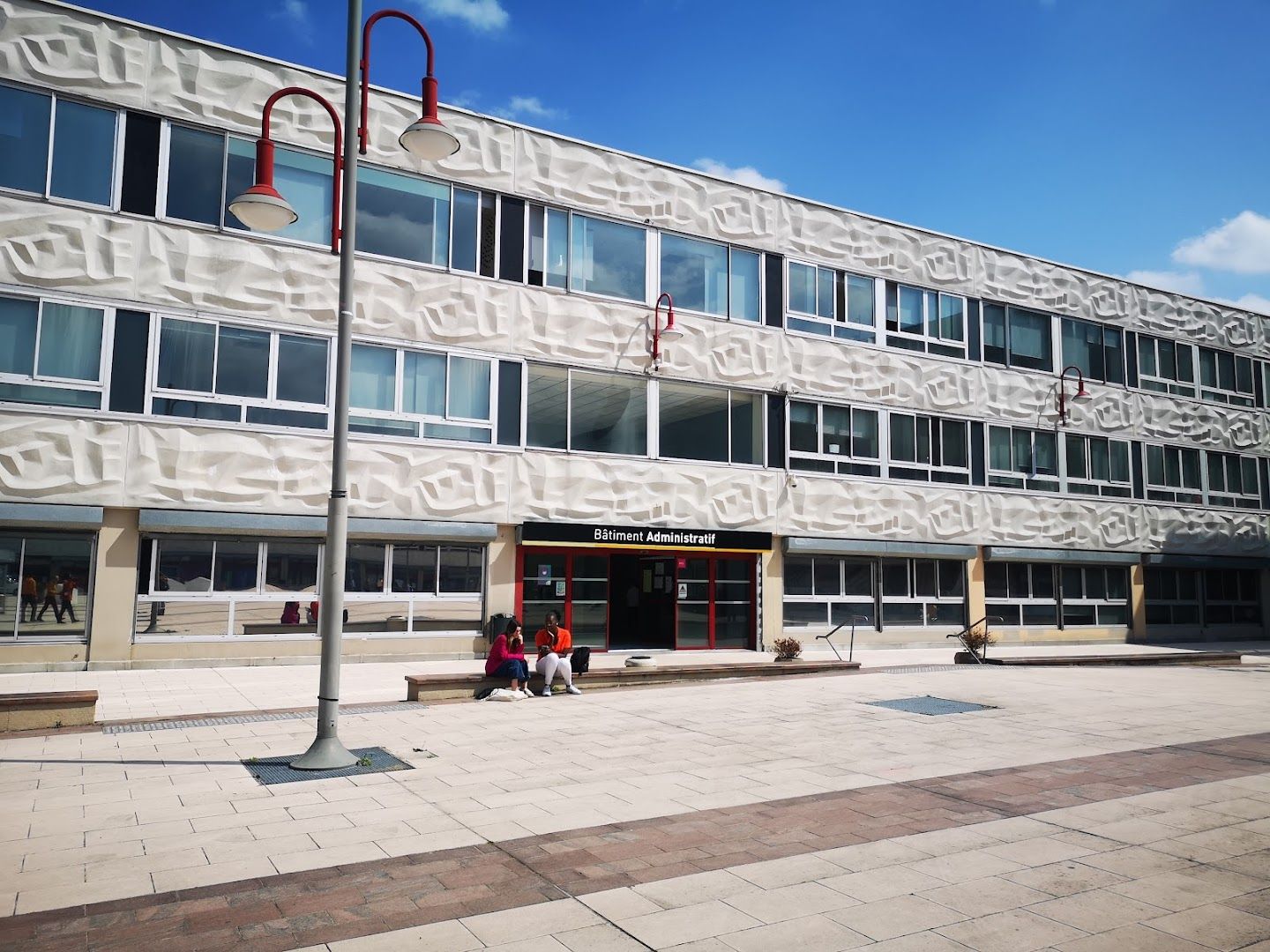 Villeneuve-d'Ascq: Heritage Exploration Audio Tour