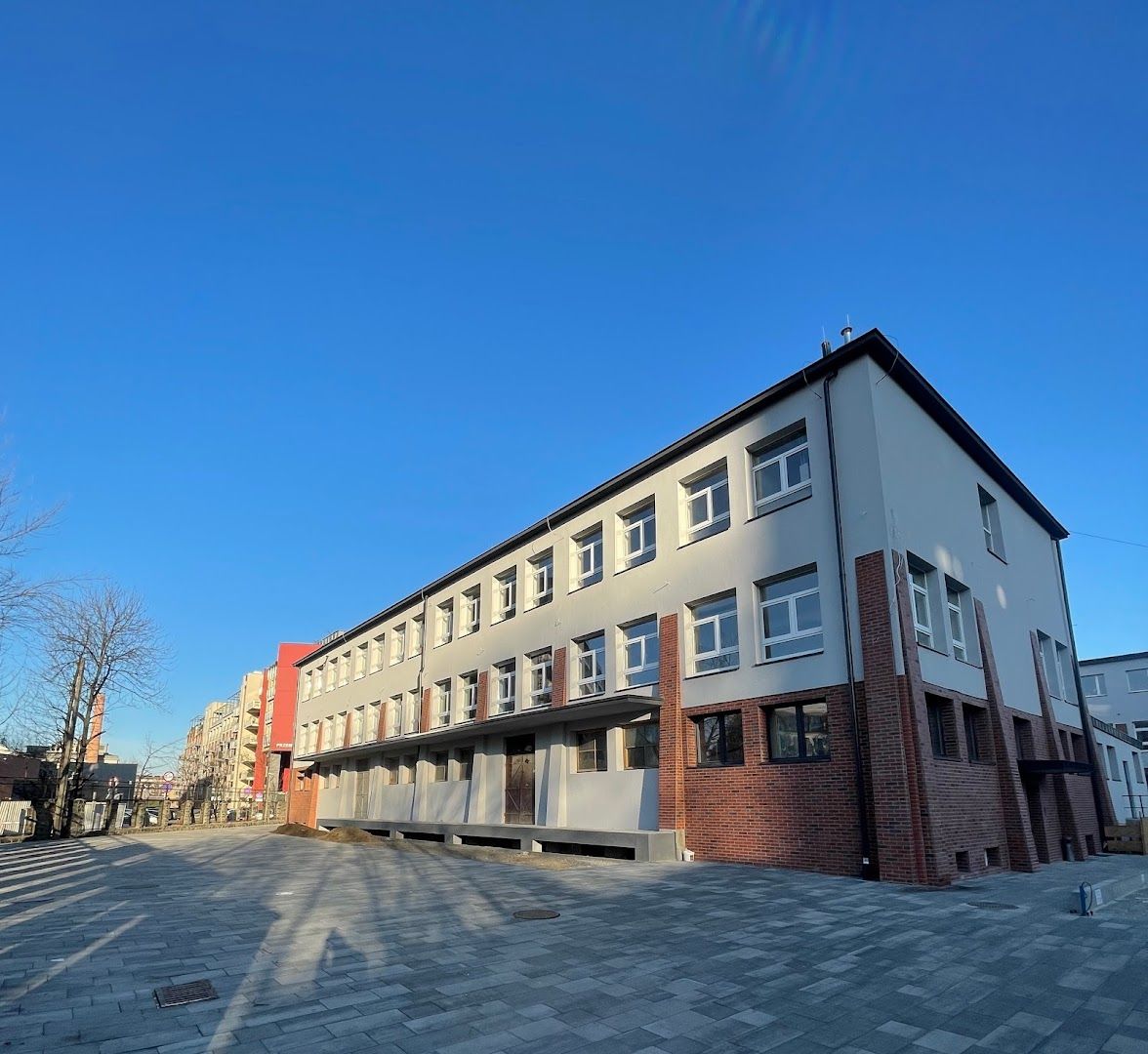 Savor Krakow's Nightlife: In-App Audio Tour